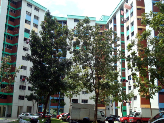 Yishun Avenue 7 thumbnail photo